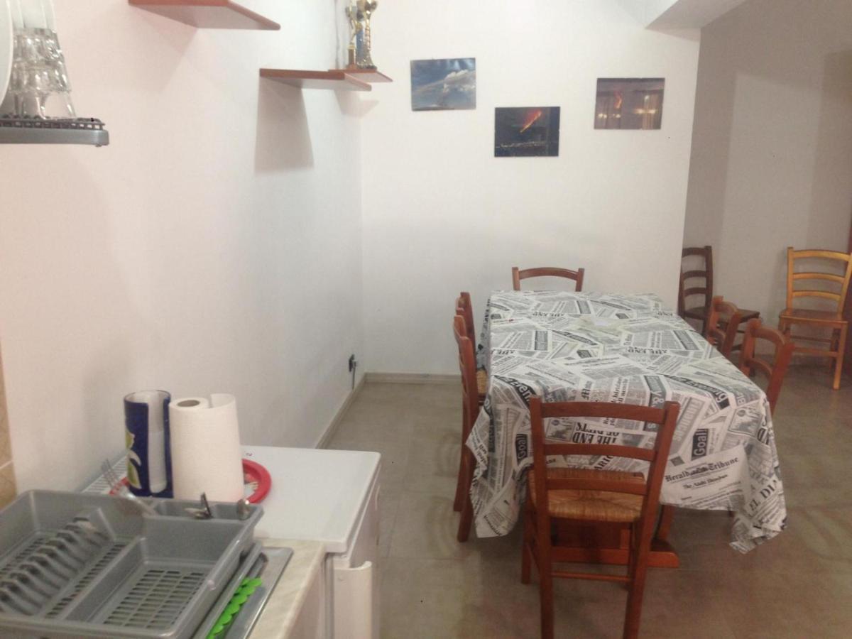 Latavernapartment Mascalucia Eksteriør billede